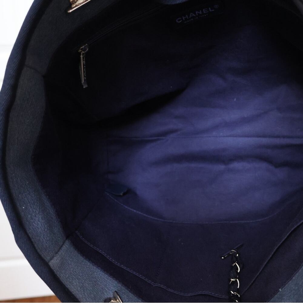Chanel Deauville Tote Bag Denim Slate Blue Canvas Navy Trim Silver Hardware - Picture 11 of 16